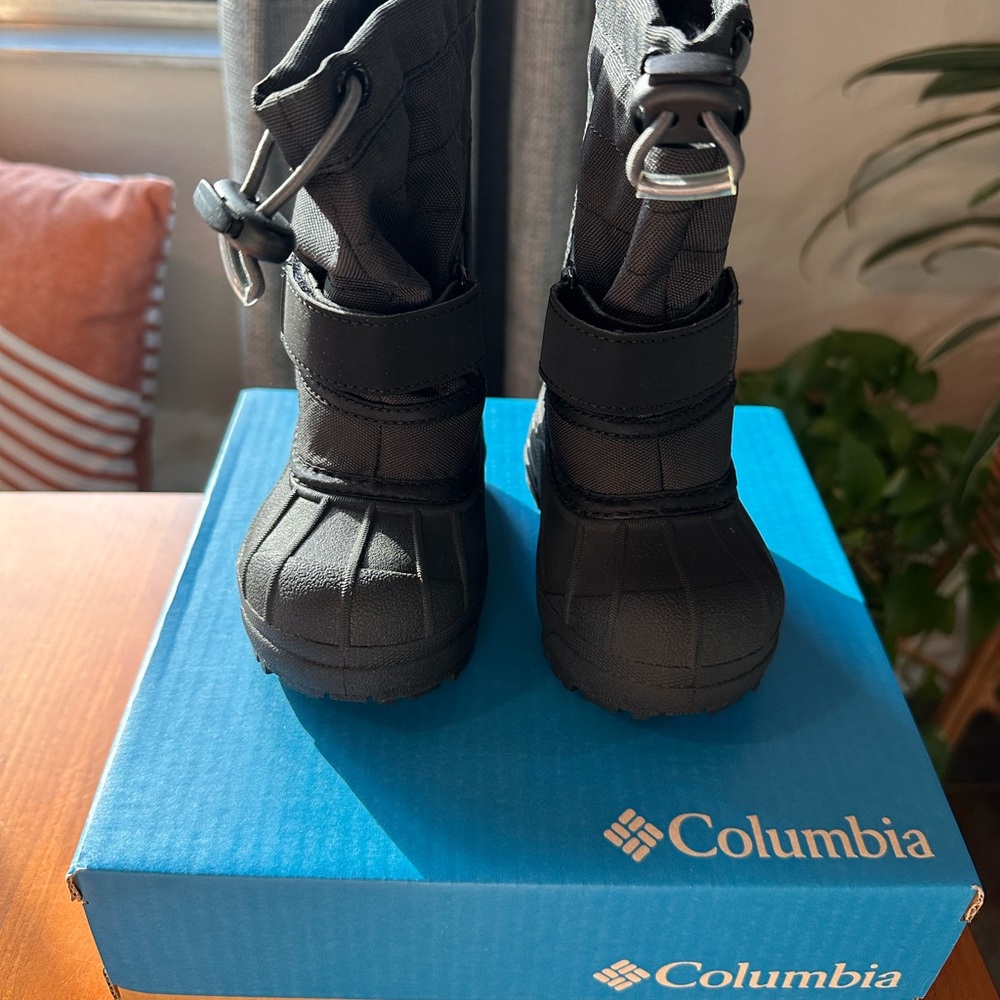 Columbia Kids Black Winter Boots